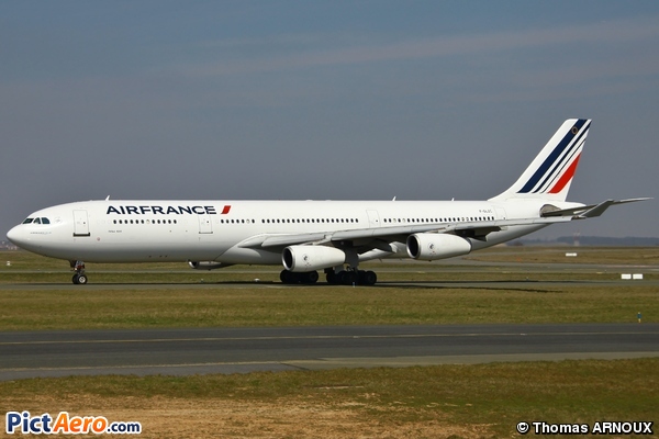 Airbus A340-312 (Air France)