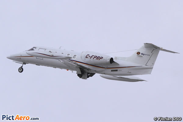 Learjet 35A (Skyservice Business Aviation)