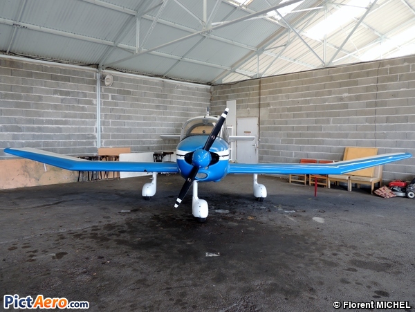 Robin DR-300-108 2+2 (Aéroclub du Limousin)