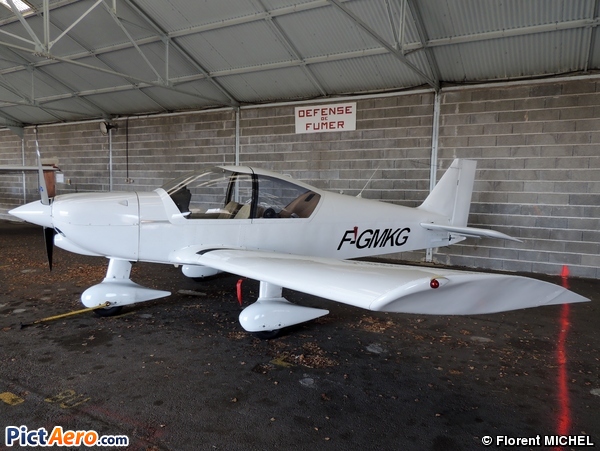 Robin HR 200-120 B (Aéroclub de Limoges)