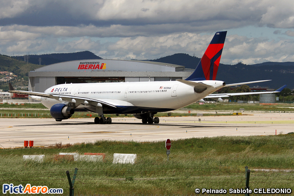 Airbus A330-323X (Delta Air Lines)