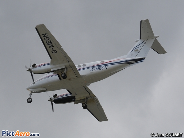 Beech Super King Air 200 (Dragonfly Aviation Services LLP)