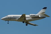Dassault Falcon 2000 (VH-CRW)