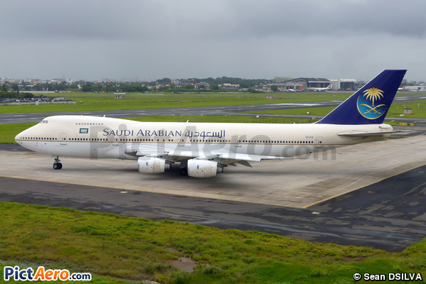 Boeing 747-168B (Saudi Arabian Airlines)