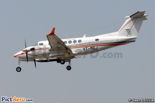 Beech Super King Air 350 (Government of Maharashtra)