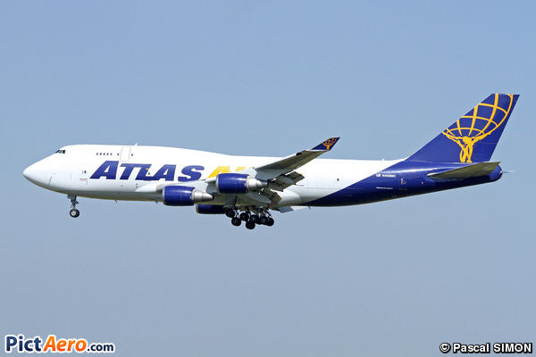 Boeing 747-446/BCF (Atlas Air)