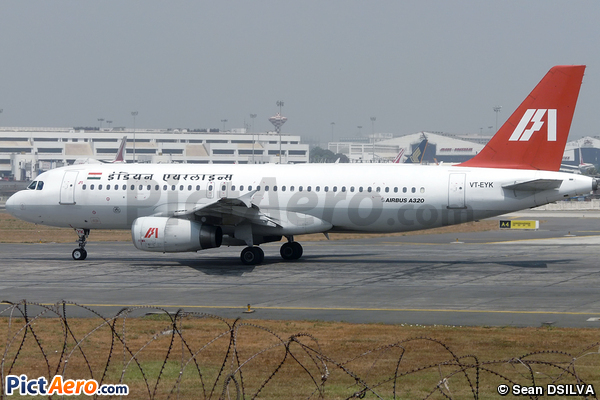 Airbus A320-211 (Indian Airlines)