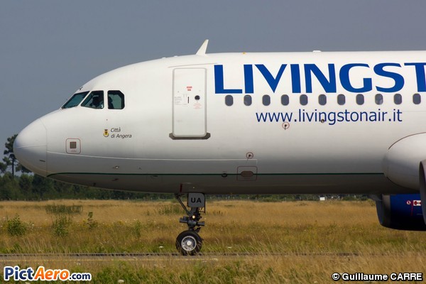 Airbus A320-232 (Livingston)