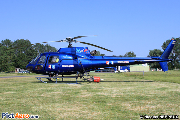 Aérospatiale AS-350B2 Ecureuil (Hélicoptères de France)