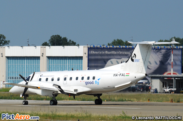 Embraer EMB 120QC Brasilia (Budapest Aircraft Services / Man x2)