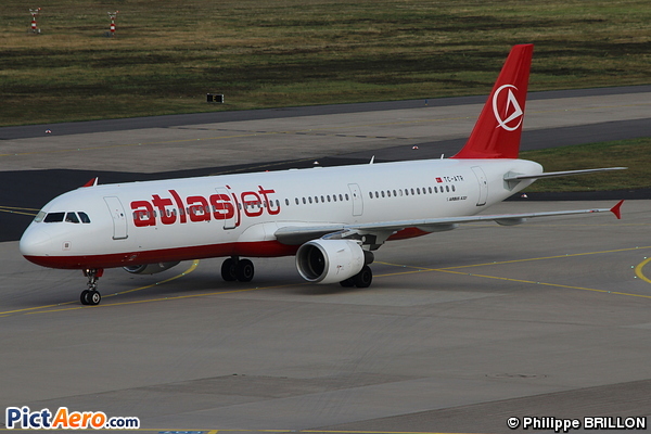Airbus A321-211 (Atlasjet Airlines)