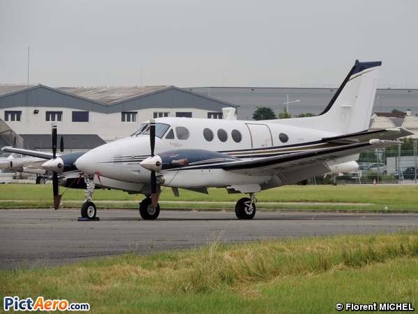 Beech C90A King Air  (Darta Aero Charter )