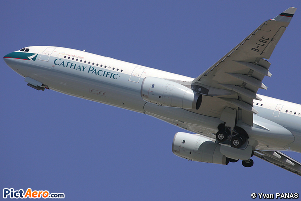 Airbus A330-343 (Cathay Pacific)