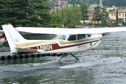 Cessna R172K SkyHawk XP (I-DROV)