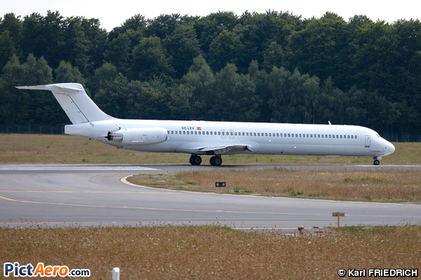McDonnell Douglas MD-83 (DC-9-83) (Swiftair)