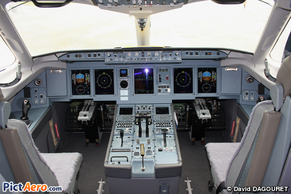 Sukhoi Superjet 100-95 (SSJ100-95) (Interjet)