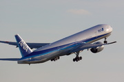 Boeing 777-381/ER