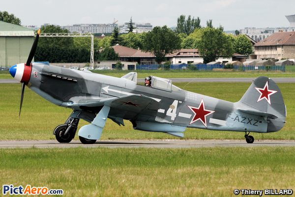 Yakovlev Yak-3UA (Private / Privé)