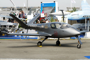 Universal Composite Aviation Carbon Bird 200