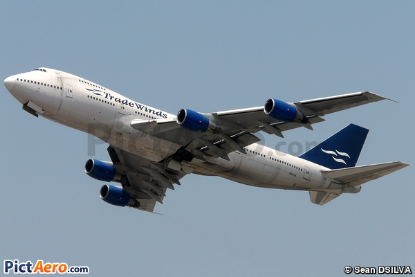 Boeing 747-230B(SF) (TradeWinds Airlines)