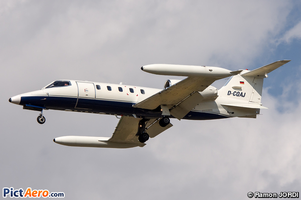 Gates Learjet 35A (Quick Air Charter)