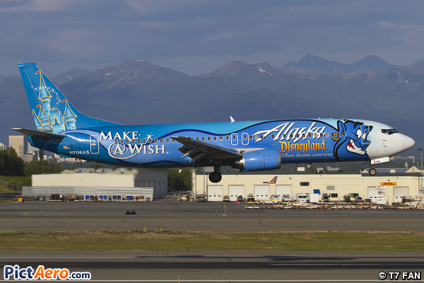 Boeing 737-490 (Alaska Airlines)