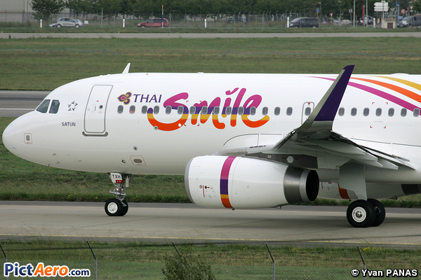 Airbus A320-232 (Thai Smile Airways)