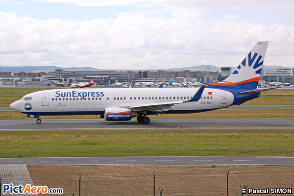 Boeing 737-8FH/WL (SunExpress)