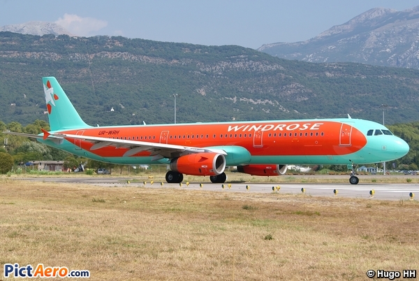 Airbus A321-232 (WindRose Aviation)