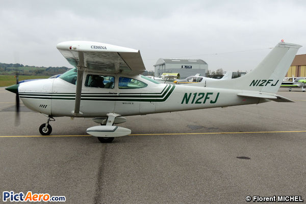 Cessna 182P Skylane II (Southern Aircraft Consultancy Inc. Trustee)
