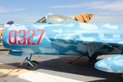 Mig-17F (0327)
