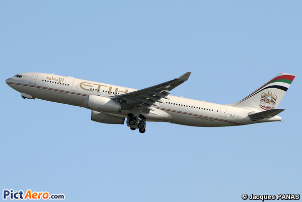 Airbus A330-223 (Etihad Airways)