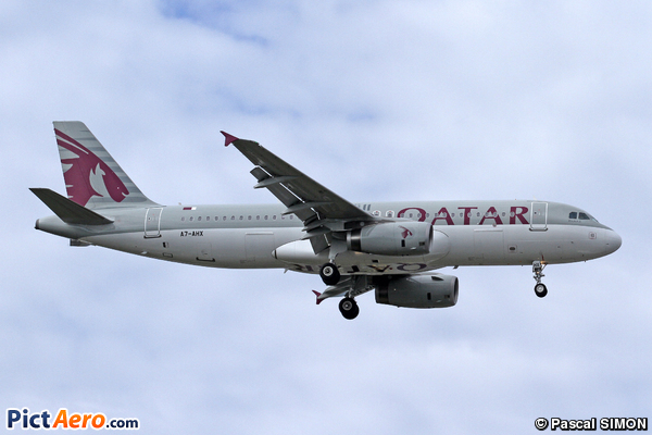 Airbus A320-232/WL (Qatar Airways)