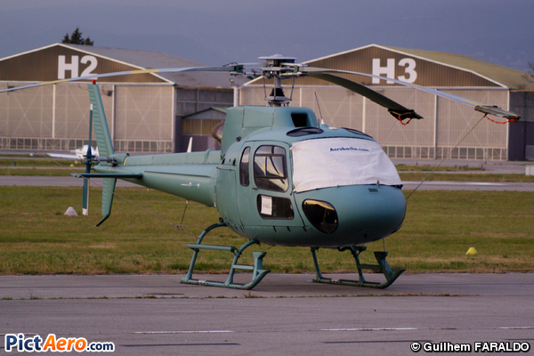 Eurocopter AS-350 B2 (Private / Privé)