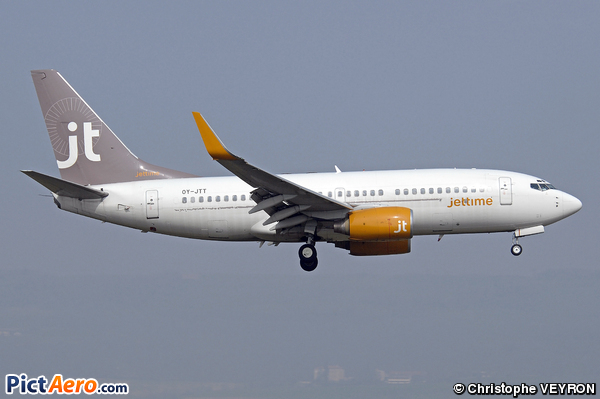Boeing 737-73S (Jettime)