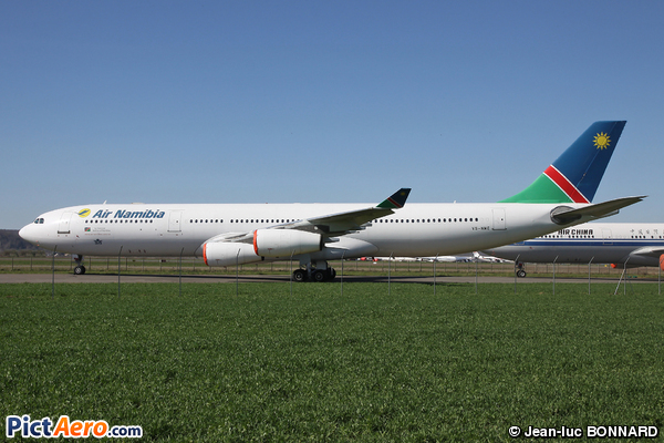 Airbus A340-311 (Air Namibia)