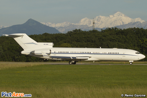Boeing 727-212 Adv(RE) Super 27 (Precision Air)