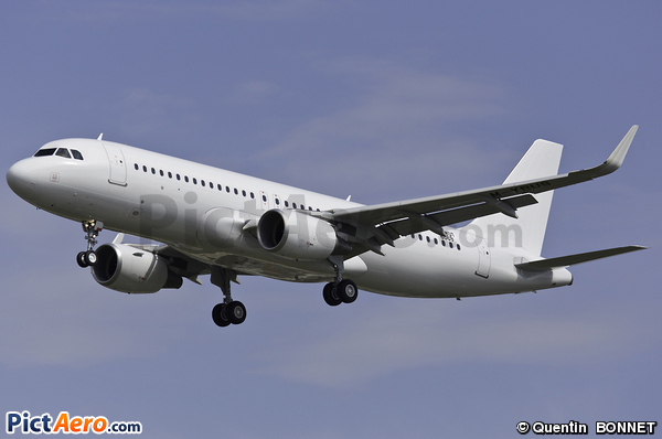 Airbus A320-214/CJ (Comlux Aviation Malta)