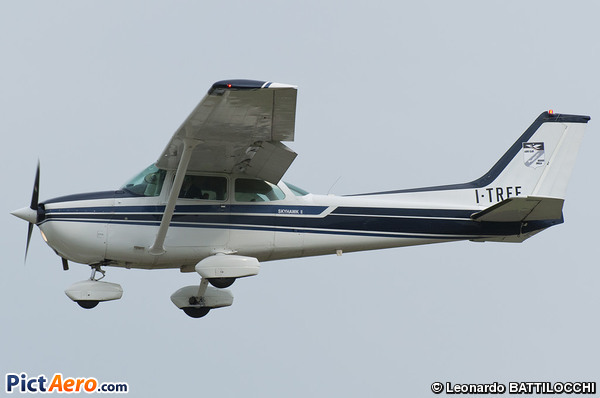 Cessna 172N Skyhawk (Aeroclub Reggio Emilia Italy)