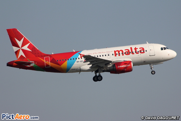 Airbus A319-111 (Air Malta)