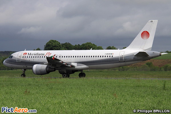 Airbus A320-214 (Meridiana)