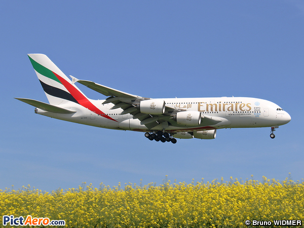 Airbus A380-861 (Emirates)
