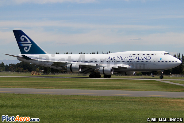 Boeing 747-475 (Air New Zealand)