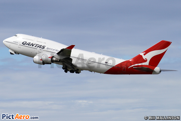 Boeing 747-438/ER (Qantas)