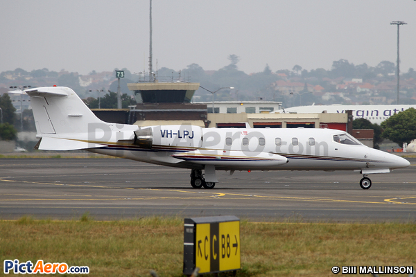 Gates Learjet 35A (Air National Australia)