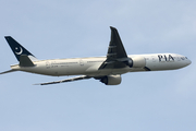 Boeing 777-340/ER (AP-BHW)