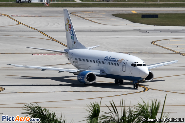 Boeing 737-5H6 (Bahamasair)