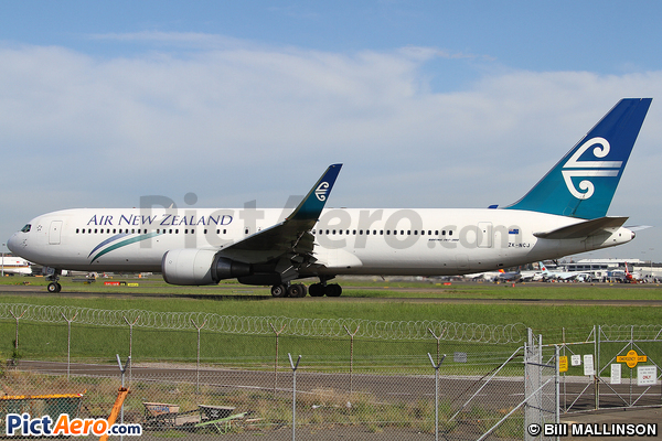 Boeing 767-319/ER  (Air New Zealand)