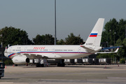 Tupolev Tu-214 (RA-64521)
