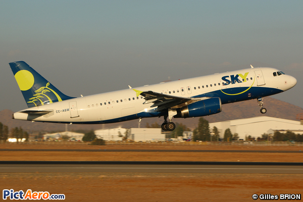 Airbus A320-233 (SKY CHILE)